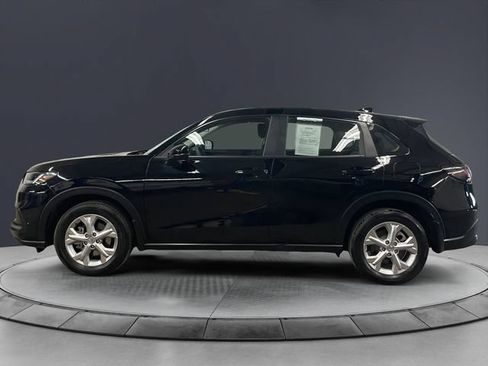 Used 2025 Honda HR-V LX image 2