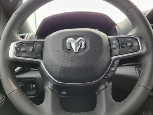 Used 2026 RAM 2500 Big Horn AWD/4WD image 8