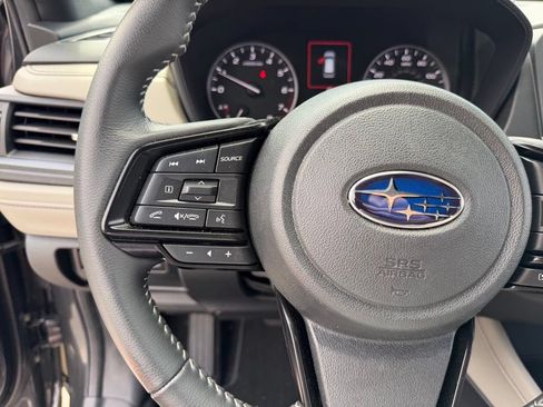 Used 2026 Subaru Forester Premium AWD/4WD image 26