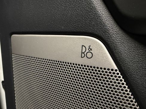 Used 2024 Ford F150 Lariat w/ Bed Utility Package image 23