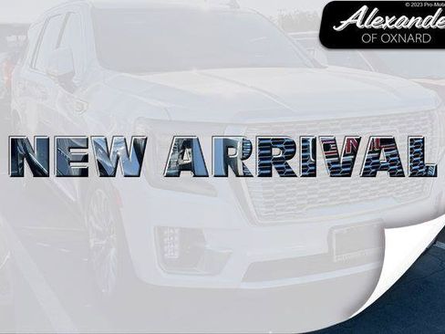 Used 2023 GMC Yukon Denali w/ Denali Reserve Package image 1
