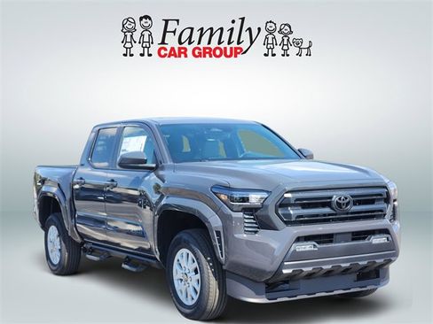 New 2025 Toyota Tacoma SR5 image 2