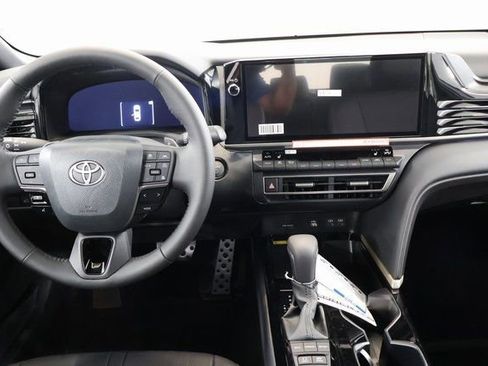 New 2026 Toyota Camry XSE AWD/4WD image 13