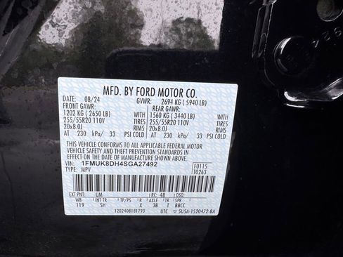 Certified 2025 Ford Explorer Active w/ Active Comfort Package AWD/4WD image 46