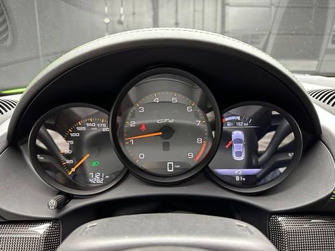 Used 2023 Porsche 718 Cayman GT4 RWD image 22
