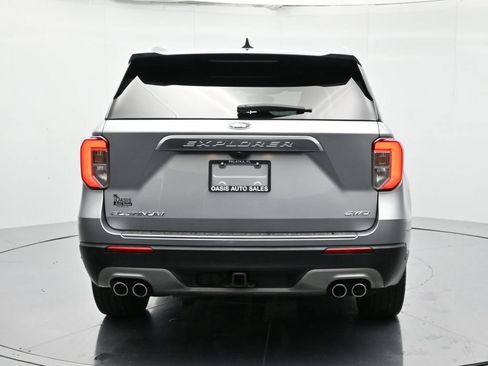 Used 2021 Ford Explorer Platinum w/ Equipment Group 601A AWD/4WD image 6