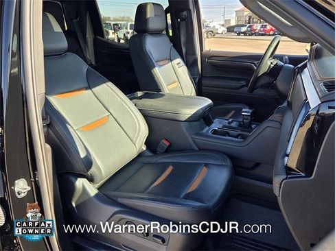 Used 2024 GMC Sierra 1500 AT4 w/ Technology Package image 16