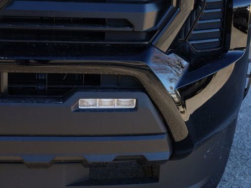 New 2025 Toyota Tacoma SR5 image 2