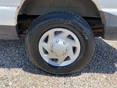 Used 2007 Ford E-250 and Econoline 250 RWD image 12