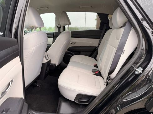 Used 2025 Hyundai Tucson SEL AWD/4WD image 28