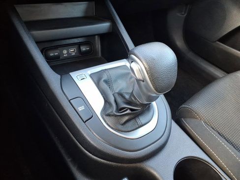 Used 2020 Kia Forte LXS image 15