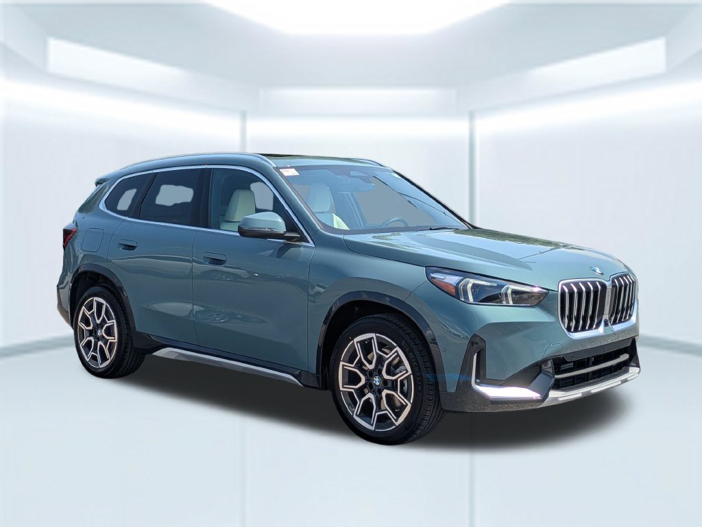 New 2026 BMW X1 xDrive28i w/ Technology Package AWD/4WD image 7