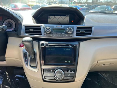 Used 2014 Honda Odyssey Touring image 13