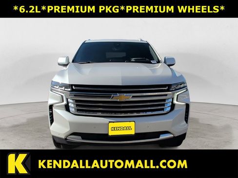 Used 2021 Chevrolet Suburban High Country AWD/4WD image 8