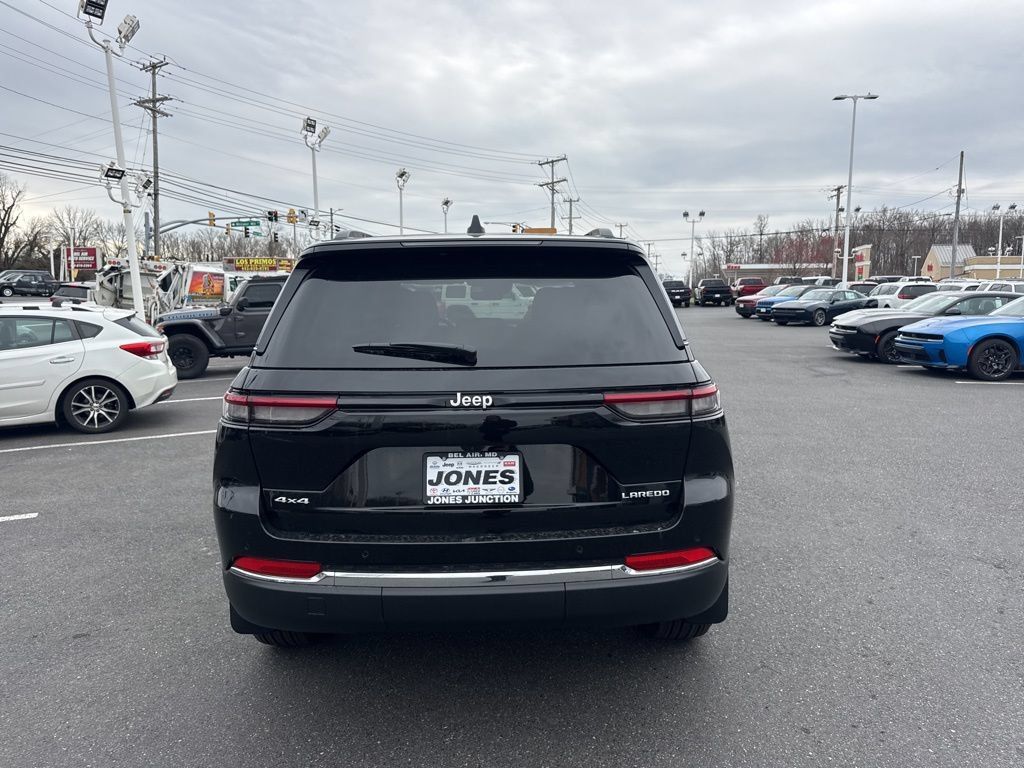 New 2026 Jeep Grand Cherokee Laredo X AWD/4WD image 6