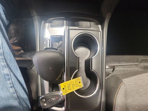 Used 2024 Chevrolet Equinox LT image 17