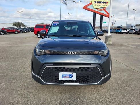 Used 2025 Kia Soul LX w/ LX Technology Package image 18