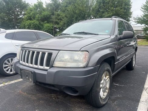 Used 2004 Jeep Grand Cherokee Laredo w/ Convenience Group AWD/4WD image 1