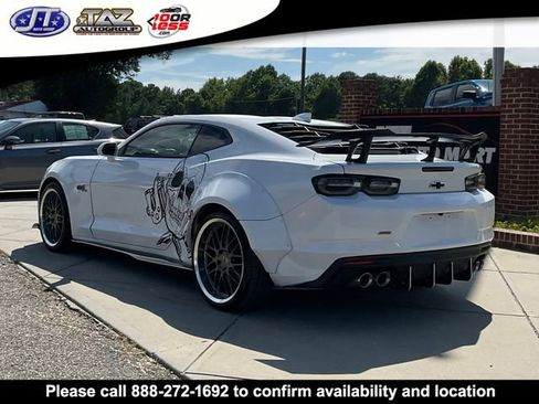 Used 2020 Chevrolet Camaro SS image 5