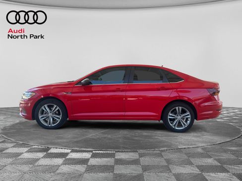 Used 2019 Volkswagen Jetta R-Line FWD image 2