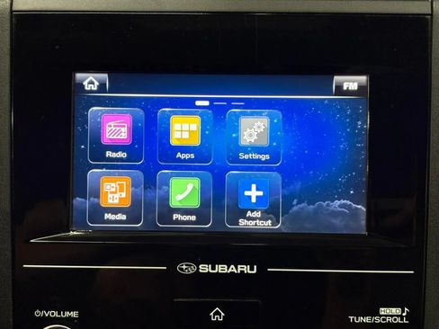 Used 2018 Subaru Crosstrek 2.0i Premium AWD/4WD image 11