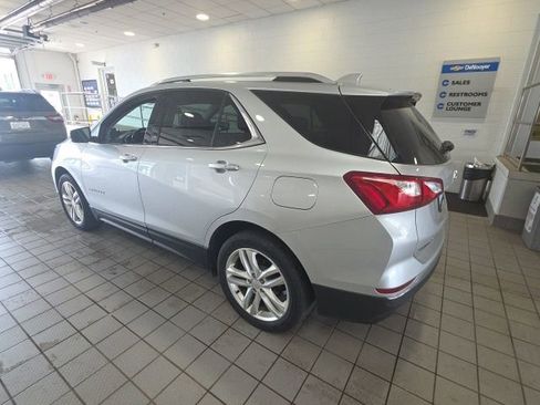 Used 2018 Chevrolet Equinox Premier AWD/4WD image 5