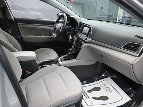 Used 2018 Hyundai Elantra SEL image 28