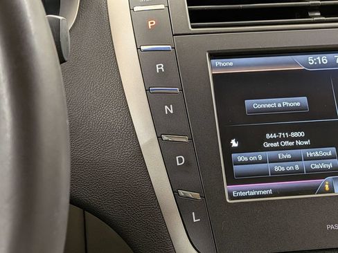 Used 2016 Lincoln MKZ Hybrid w/ Equipment Group 600A Reserve FWD image 21