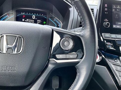 Used 2023 Honda Odyssey Touring image 11