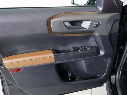 Used 2025 Ford Bronco Sport Outer Banks w/ Outer Banks Tech Package+ image 23