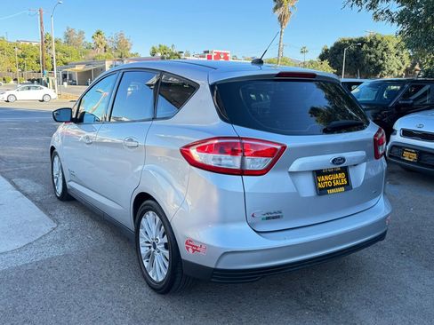 Used 2017 Ford C-MAX Energi SE w/ Equipment Group 402A image 38