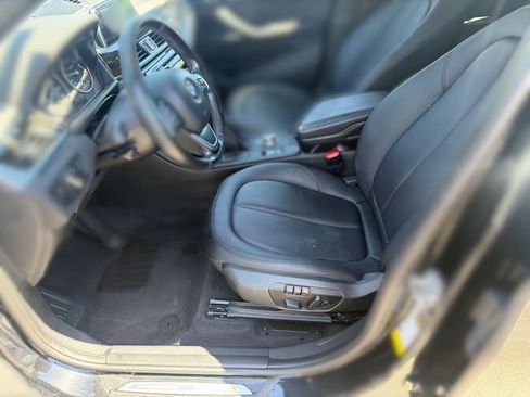 Used 2018 BMW X1 sDrive28i image 19