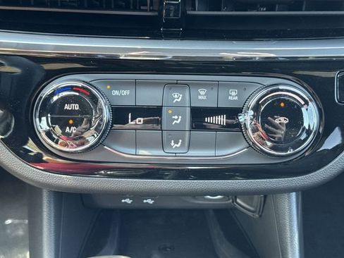 New 2026 Buick Envista Sport Touring w/ Convenience II Package image 18