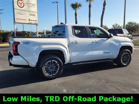 Used 2024 Toyota Tacoma TRD Sport image 8