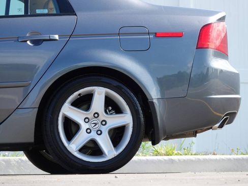 Used 2005 Acura TL FWD image 12