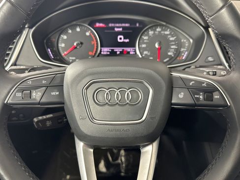 Used 2023 Audi Q5 2.0T Premium w/ Convenience Package image 21