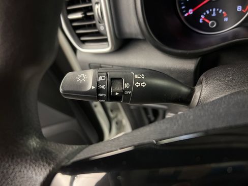 Used 2021 Kia Sportage LX image 18