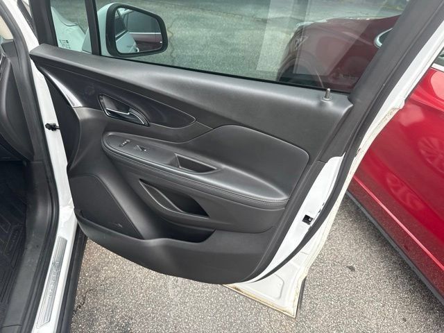 Used 2019 Buick Encore Preferred FWD image 26