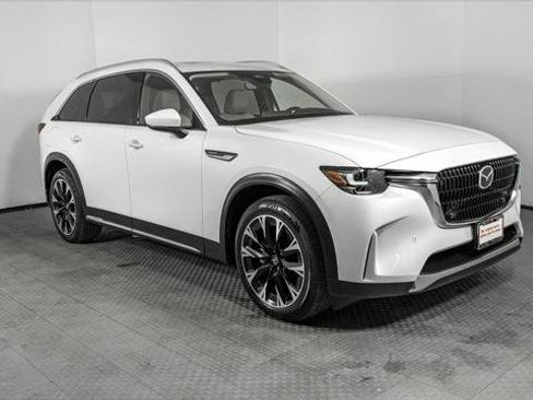 Used 2024 MAZDA CX-90 Plug-In Hybrid w/ Premium Pkg image 11