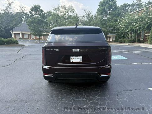 Used 2025 Cadillac Escalade IQ Sport 2 AWD/4WD image 9