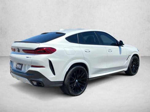 Used 2024 BMW X6 xDrive40i w/ Premium Package AWD/4WD image 5