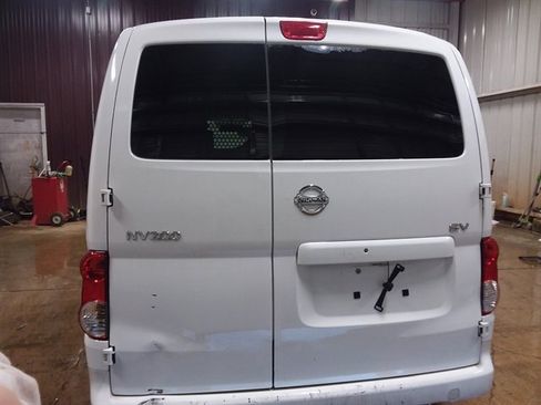 Used 2015 Nissan NV200 SV w/ Back Door Glass Package image 8