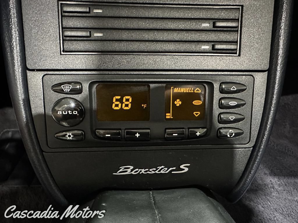 Used 2001 Porsche Boxster S RWD image 28