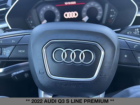 Used 2022 Audi Q3 2.0T Premium w/ Black Optic Sport Package image 25
