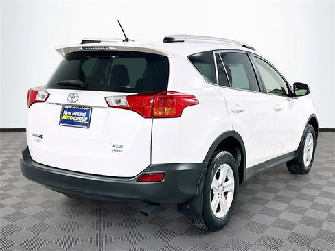 Used 2014 Toyota RAV4 XLE image 7