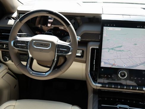 New 2026 GMC Yukon XL Denali w/ Denali Reserve Package image 26