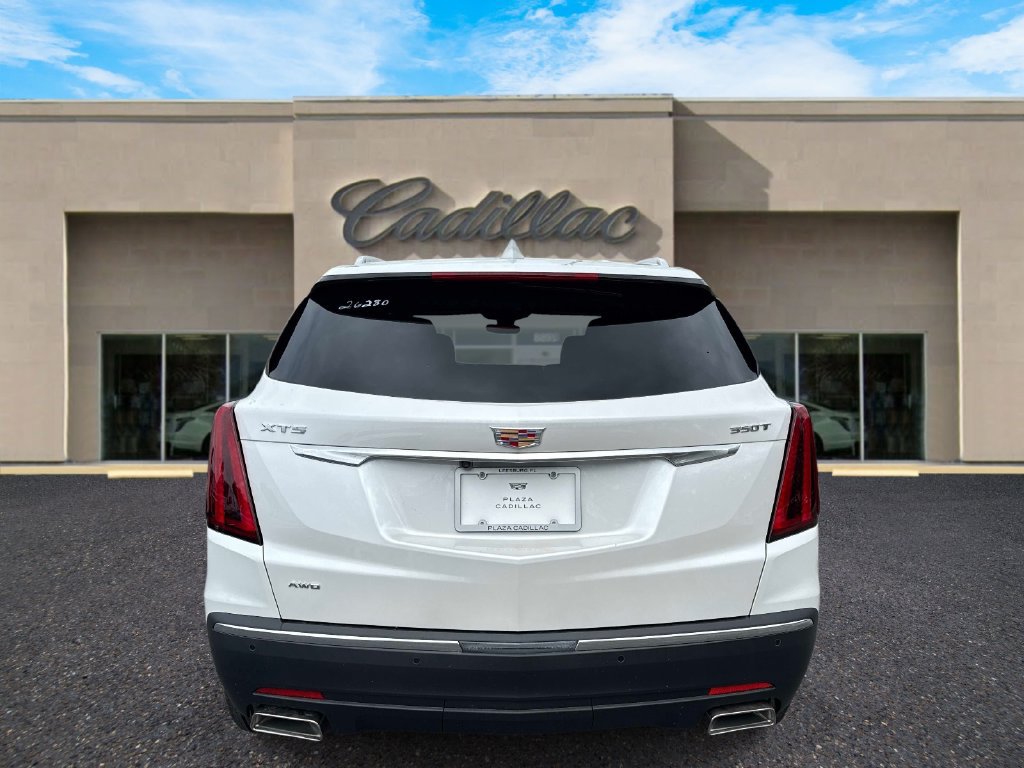 New 2026 Cadillac XT5 Luxury AWD/4WD image 4