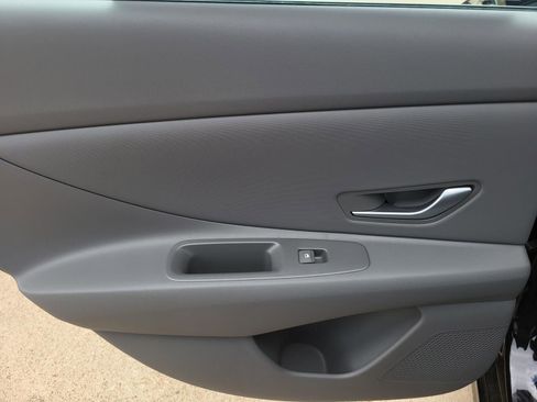 New 2026 Hyundai Elantra Sport FWD image 8