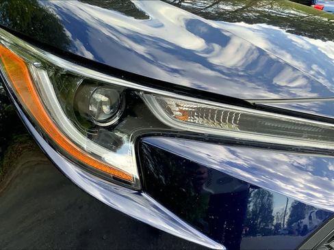 Used 2022 Toyota Corolla LE FWD image 26