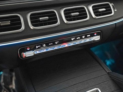 Certified 2022 Mercedes-Benz GLE 350 4MATIC image 19